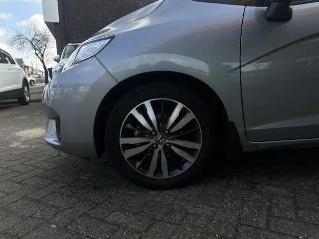 Honda Jazz 1.3 i-VTEC Elegance 2016 Benzine 4