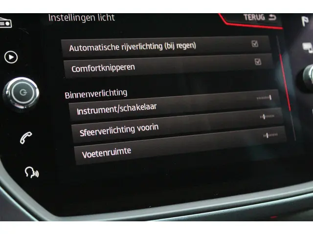 SEAT Arona 1.6 TDI Style Business Intense 2019 Diesel 36