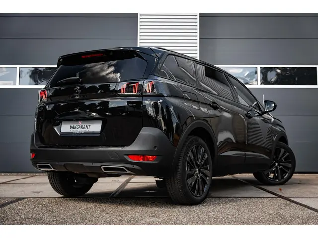 Peugeot 5008 GT 2024 Benzine 6