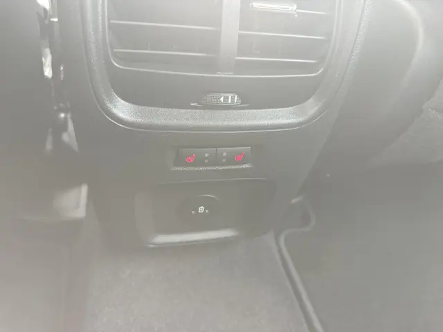Ford Kuga 2.5 PHEV Titanium 2025 Hybride Benzine 13