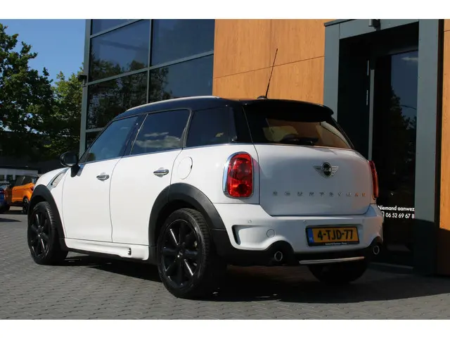 MINI Countryman 1.6D | Xenon | Clima | Origineel NL 2014 Diesel 7