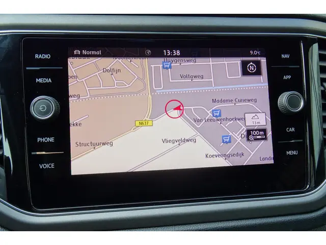 Volkswagen T-Roc 1.5 TSI Sport DSG Beats 2019 Benzine 14