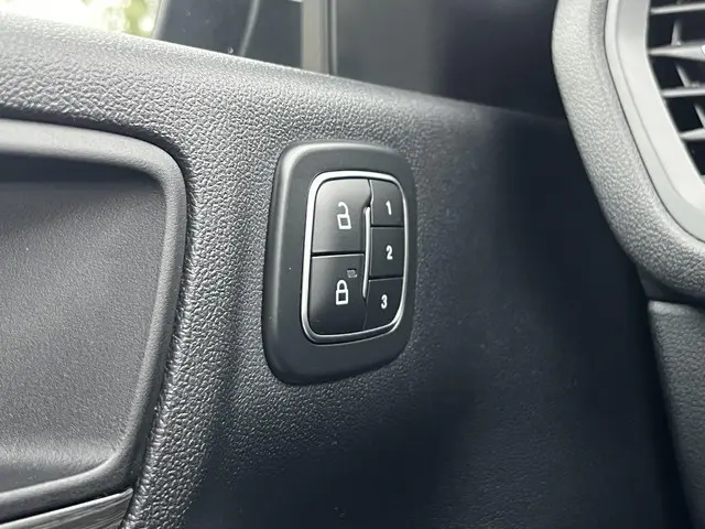 Ford Kuga 2.5 PHEV Active X 2024 Hybride Benzine 30
