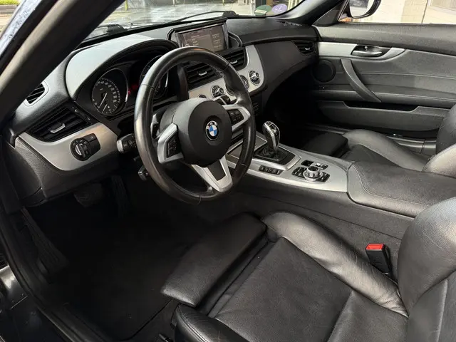 BMW Z4 Roadster sDrive18i Executive 2014 Benzine 4