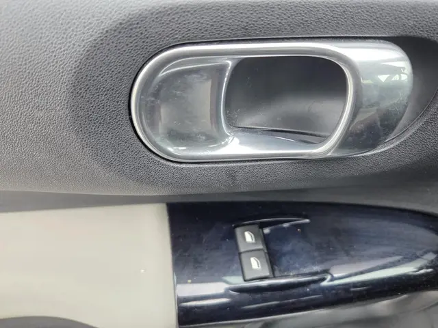 Citroën C4 Cactus 1.2 PureTech Feel Nw APK 2018 Benzine 11