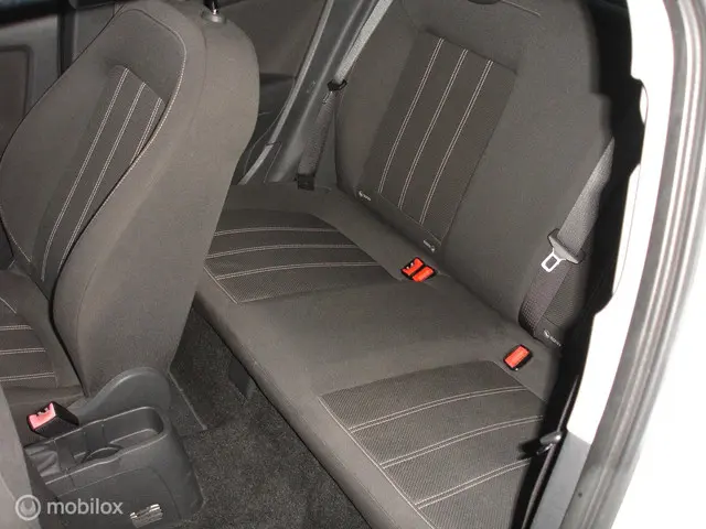 Opel Corsa 1.4-16V Color Edition,Airco 2014 Benzine 10