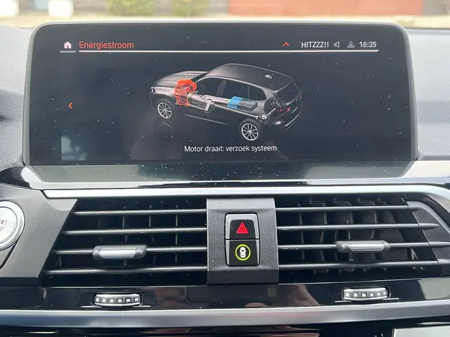 BMW X3 xDrive30e X-Line 2021 Hybride Benzine 21