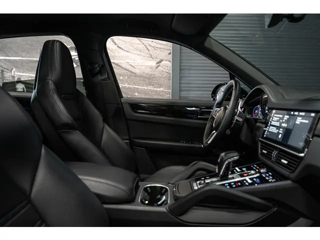 Porsche Cayenne 3.0 E-Hybrid 2021 Hybride Benzine 29