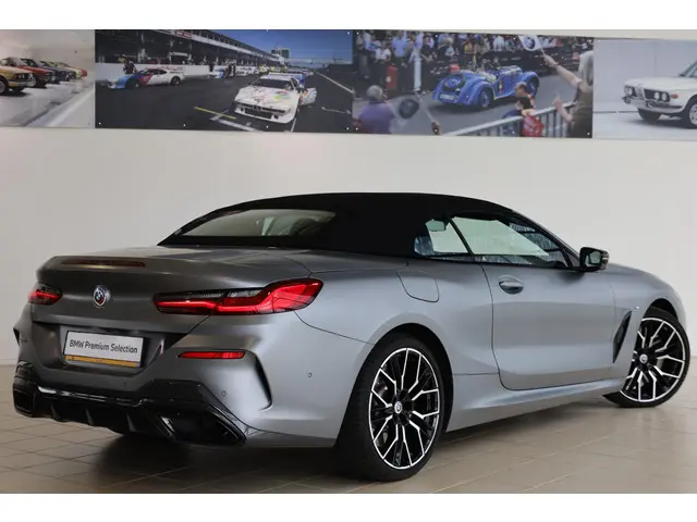 BMW 8 Serie Cabrio 840i 2023 Benzine 3