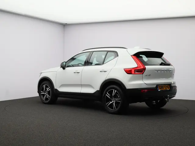 Volvo XC40 2.0 B4 Plus Dark 2024 Benzine 22