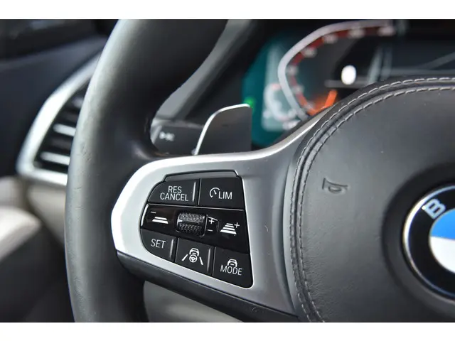 BMW X5 xDrive40i M-Sport High Executive 2018 Benzine 13