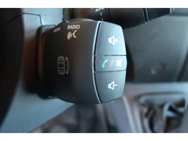 Opel Movano 2.3 Turbo L1H2 Slechts: 43.564 km 2020 Diesel 28