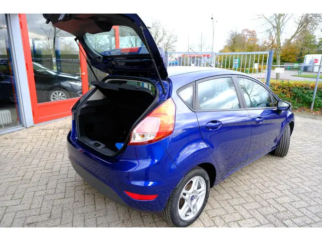 Ford Fiesta 1.0 Style 5-dsrs Navi|Airco|LMV 2015 Benzine 9