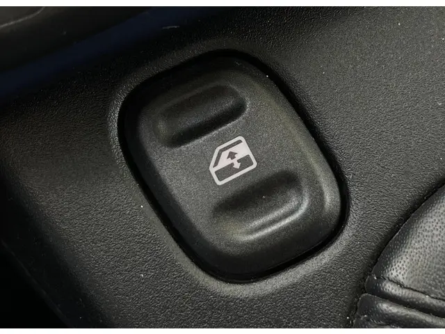 Fiat Panda 0.9 TwinAir Lounge 2013 Benzine 17