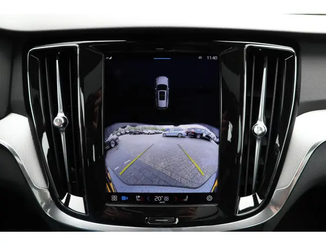 Volvo V60 Cross Country 2.0 B5 AWD Plus 2023 Benzine 26