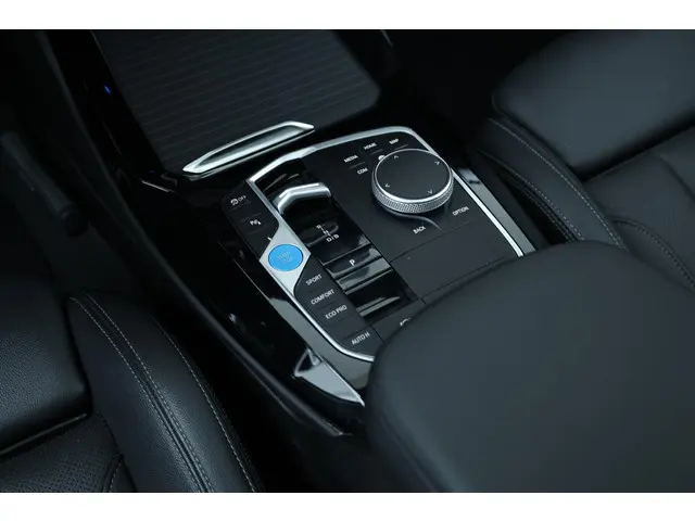 BMW iX3 Executive 80 kWh 2024 Elektrisch 20