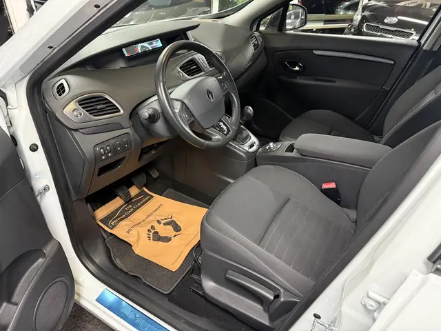 Renault Scénic 1.2 TCe Limited 2016 Benzine 6