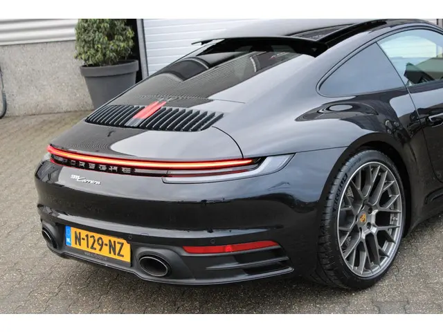 Porsche 911 3.0 Carrera 2020 Benzine 14