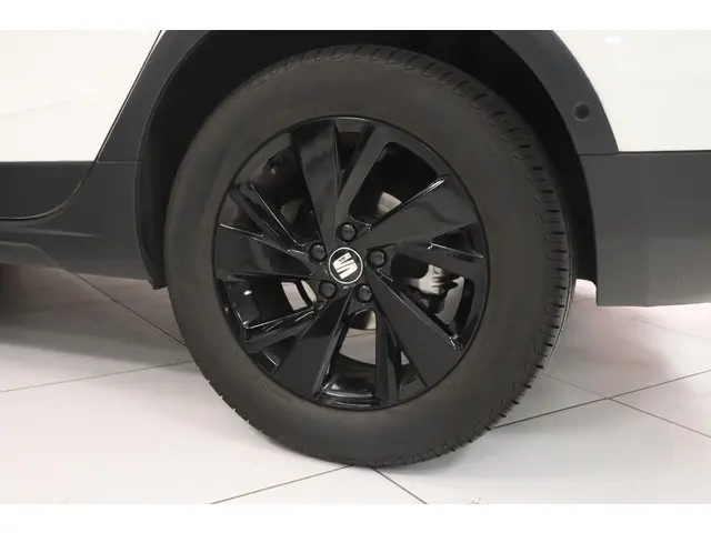 SEAT Arona 1.0 TSI Style Business Intense 2019 Benzine 28