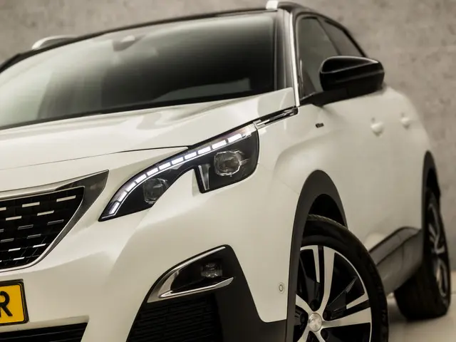 Peugeot 3008 1.2 PureTech GT-Line Sport 2020 Benzine 12