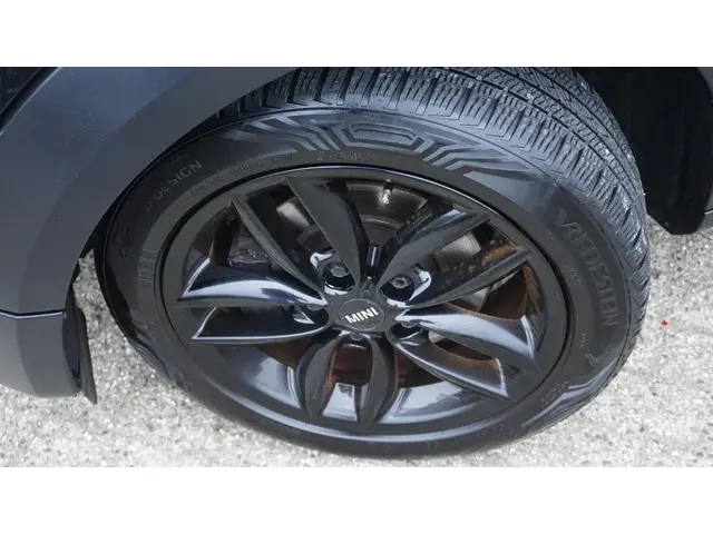 MINI Countryman 1.6 122pk Knockout Edition 2014 Benzine 44