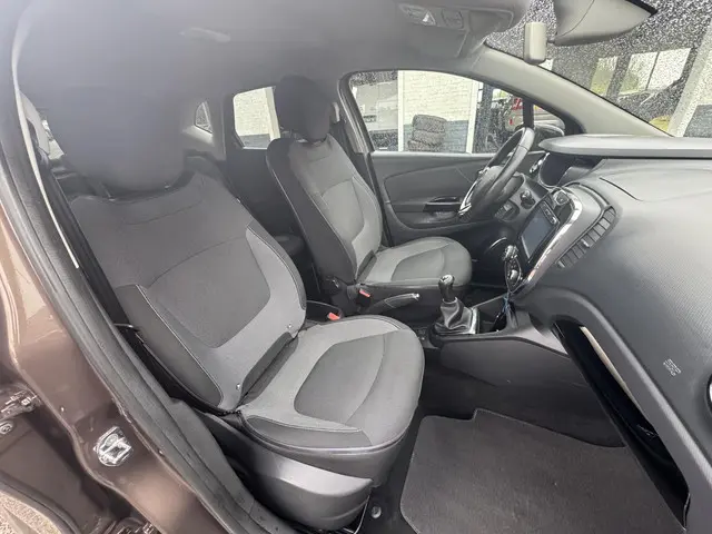Renault Captur 0.9 TCe Dynamique 2015 Benzine 15
