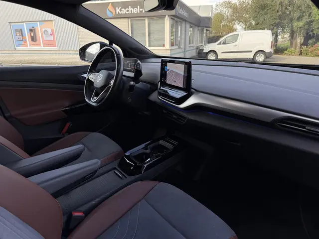 Volkswagen ID.4 First 77 kWh 2020 Elektrisch 14