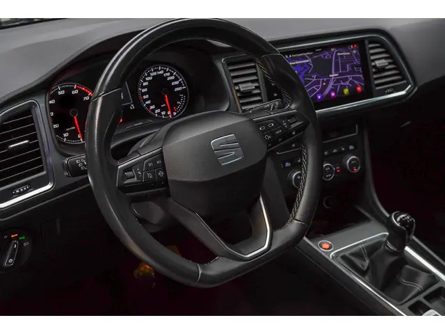 SEAT Ateca 1.5 TSI 2021 Benzine 13