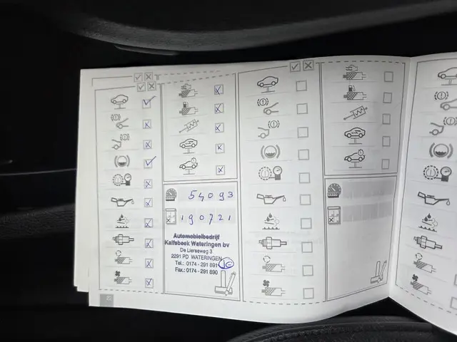 BMW X1 SDrive20i Chrome Line LEDER 2014 Benzine 34