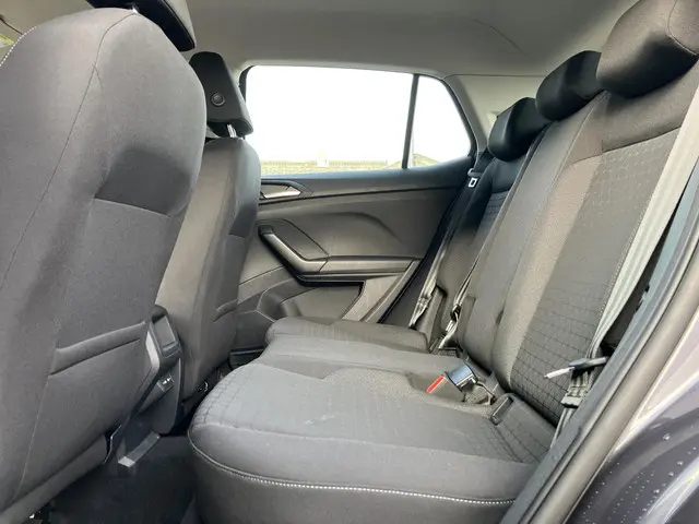 Volkswagen T-Cross 1.0 TSI Life 2022 Benzine 6