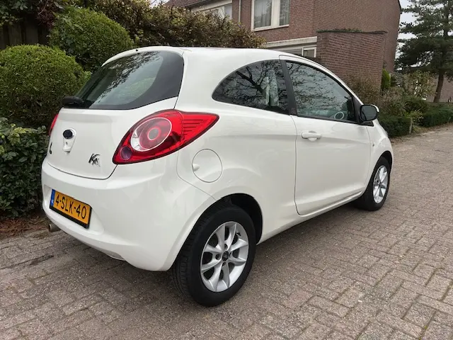 Ford Ka 1.2 Style start/stop 2013 Benzine 6