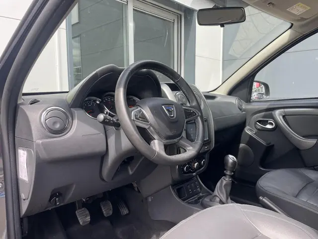 Dacia Duster 1.2 TCe 4x2 Blackshadow 2018 Benzine 20
