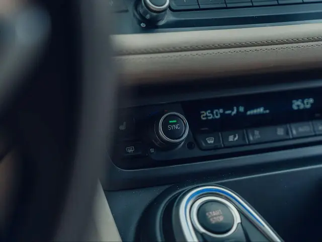 BMW i8 1.5 2015 Hybride Benzine 49