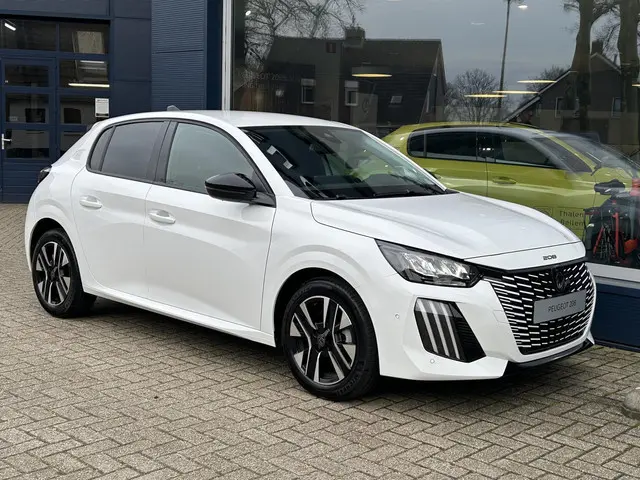 Peugeot 208 1.2 Turbo 100 PK Allure 2025 Benzine 2