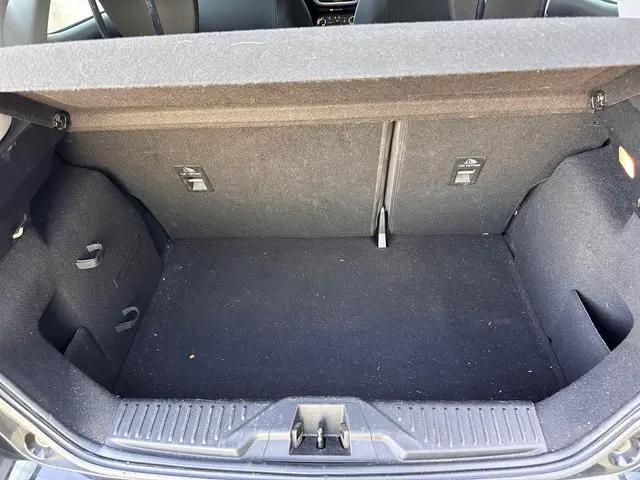 Ford Fiesta 1.1 Trend 2018 Benzine 9