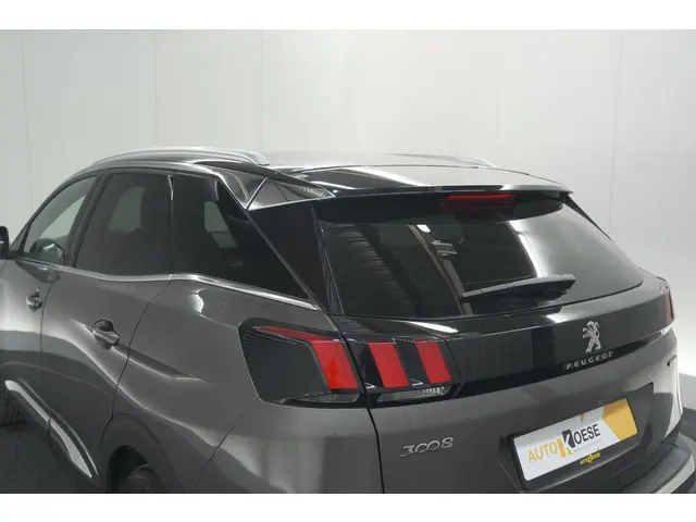 Peugeot 3008 1.6 PureTech 180 GT Line 2019 Benzine 25