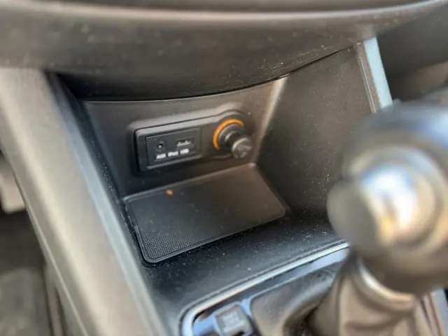 Kia Venga Automaat 1.6 CVVT ComfortLine 2018 Benzine 23