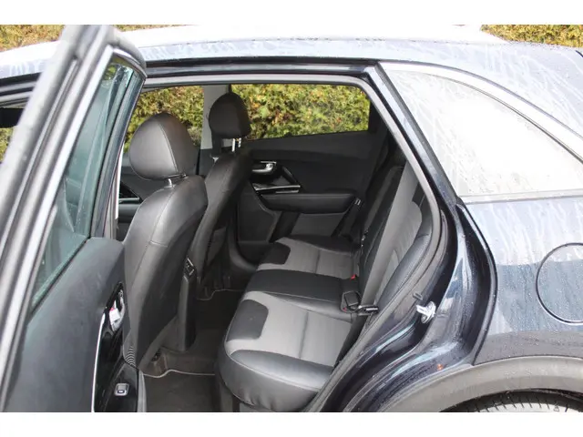 Kia Niro 1.6 GDi Hybrid DynamicLine 2018 Hybride Benzine 9