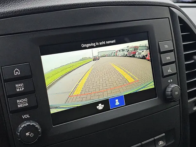 Mercedes-Benz eVito Tourer 2022 Elektrisch 11