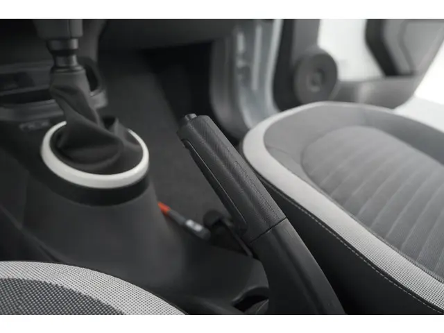 Renault Twingo 1.0 SCe Collection 2020 Benzine 35