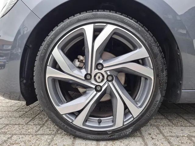 Renault Clio 1.0 TCe R.S. Line 2022 Benzine 12