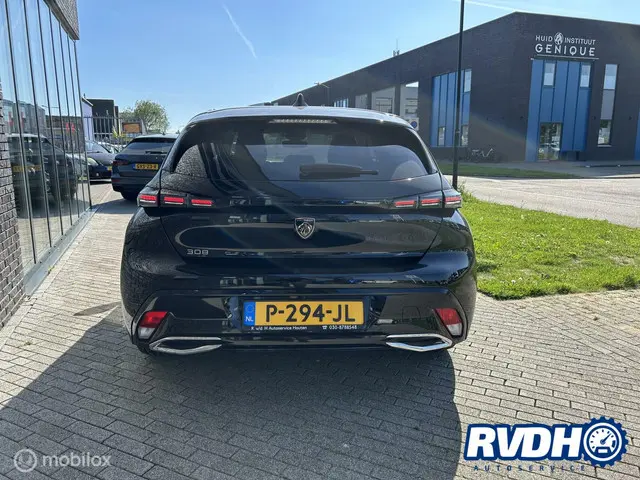 Peugeot 308 1.5 BlueHDi Allure Pack Business 2022 Diesel 7