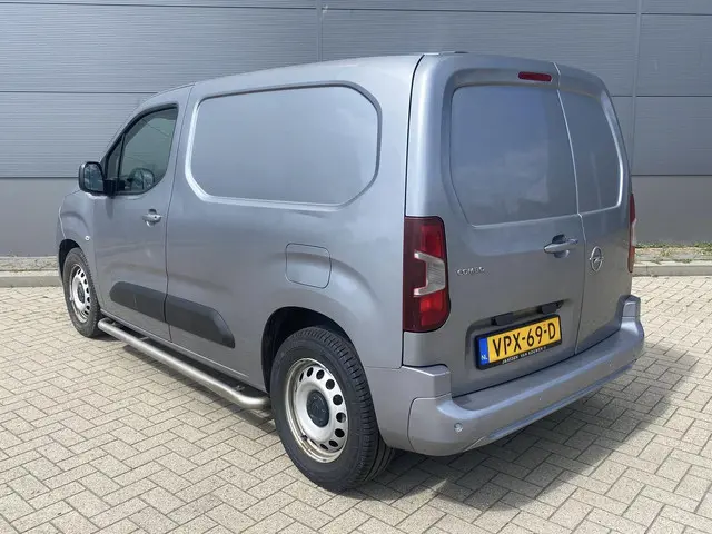 Opel Combo-e L1H1 Edition 50 kWh 2022 Elektrisch 3