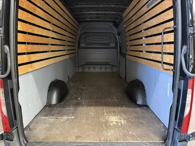 Mercedes-Benz Sprinter 311 1.9 CDI L3H2 RWD 2022 Diesel 13