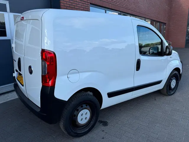 Fiat Fiorino 1.4 Actual marge Nemo Bipper 2013 Benzine 4