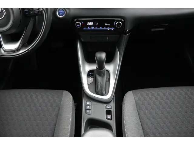 Toyota Yaris 1.5 Hybrid Dynamic 2022 Hybride Benzine 26