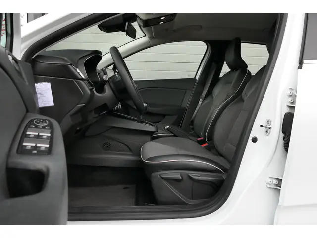 Renault Clio 1.0 TCe Intens 2020 Benzine 28