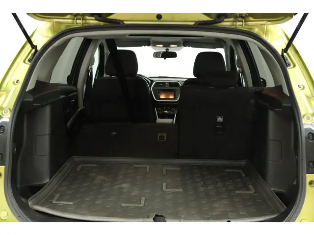 Suzuki S-Cross SX4 1.6 Business Edition Pro 2014 Benzine 25