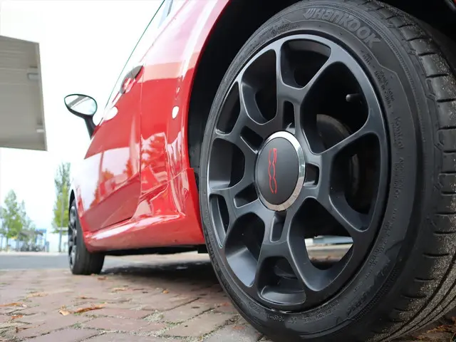 Fiat 500C 0.9 85pk Twinair Turbo Sport 2014 Benzine 11