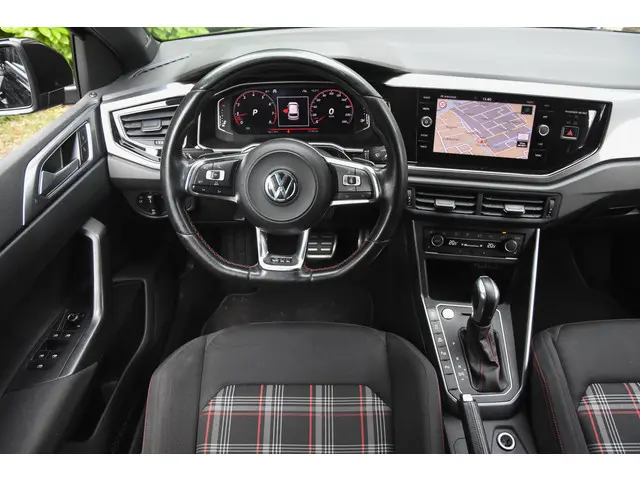Volkswagen Polo 2.0 GTI 2020 Benzine 27